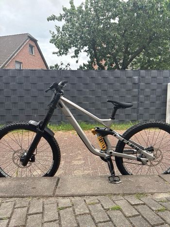 Used CUBE TWO15, PRO 27.5 2025 2025 Mountainbike, Light Gray, 27.5 — image 2 of 11