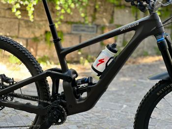 Used Specialized Enduro Expert 2022 2022 Mountainbike, Verde — image 5 of 22