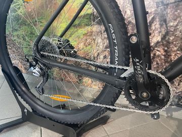 Used Specialized Men's Rockhopper Comp 2019 2019 Mountainbike, Black, 29 — image 4 of 5