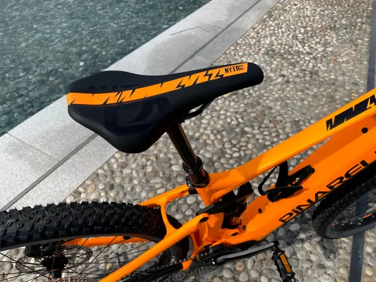 Used Pinarello Nytro Dust 2 Deore 2024 XL New Shimano EP8 2024 Mountainbike, Orange — image 2 of 3