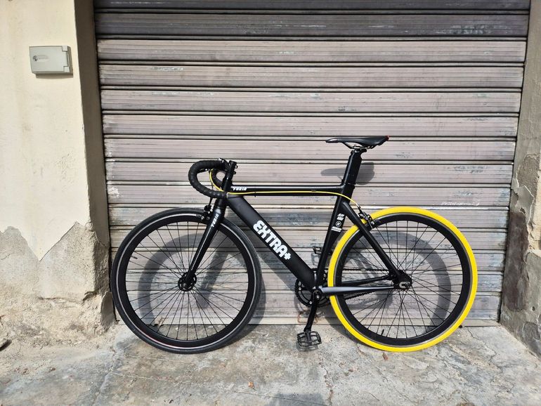Used Other Brands Extra + Furia Fixed 2024 Road & Gravel, Black — image 2 of 5