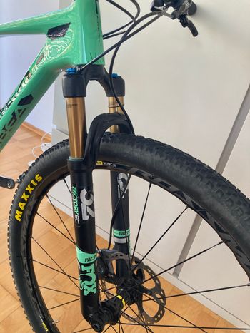 Used Orbea ALMA M10 2018 2018 Mountainbike, Green, 27.5, 29 — image 9 of 11