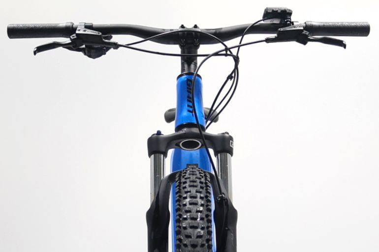 Used Giant Talon E+ 2 2022 2022 Mountainbike, Blue — image 5 of 5