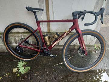 Megamo Silk SRAM Apex 2025 Road & Gravel de segunda mano