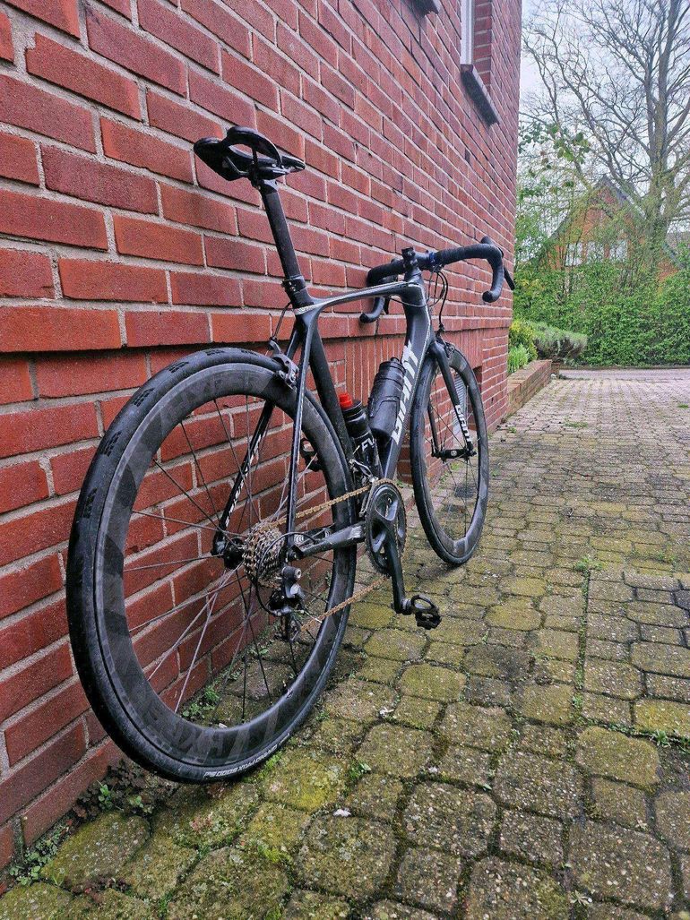Used Giant TCR Advanced Pro 1 2015 2015 Road & Gravel, Black — image 2 of 4