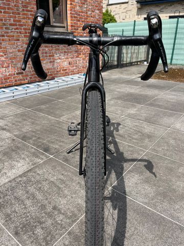 Used Specialized Ultegra 2024 Road & Gravel, Black — image 9 of 19