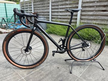 Used Specialized Ultegra 2024 Road & Gravel, Black — image 8 of 19