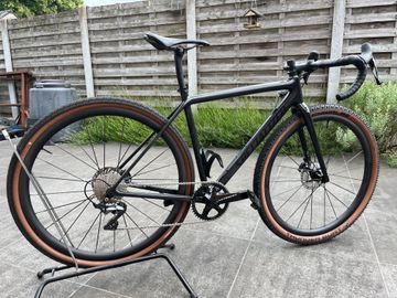 Used Specialized Ultegra 2024 Road & Gravel, Black — image 2 of 19