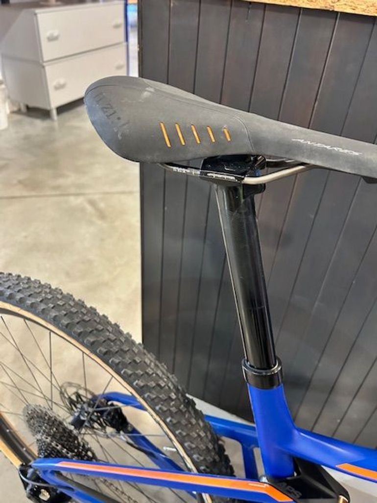 Used BMC FOURSTROKE 01 ONE 2019 2019 Mountainbike, Blue, 29 — image 3 of 8