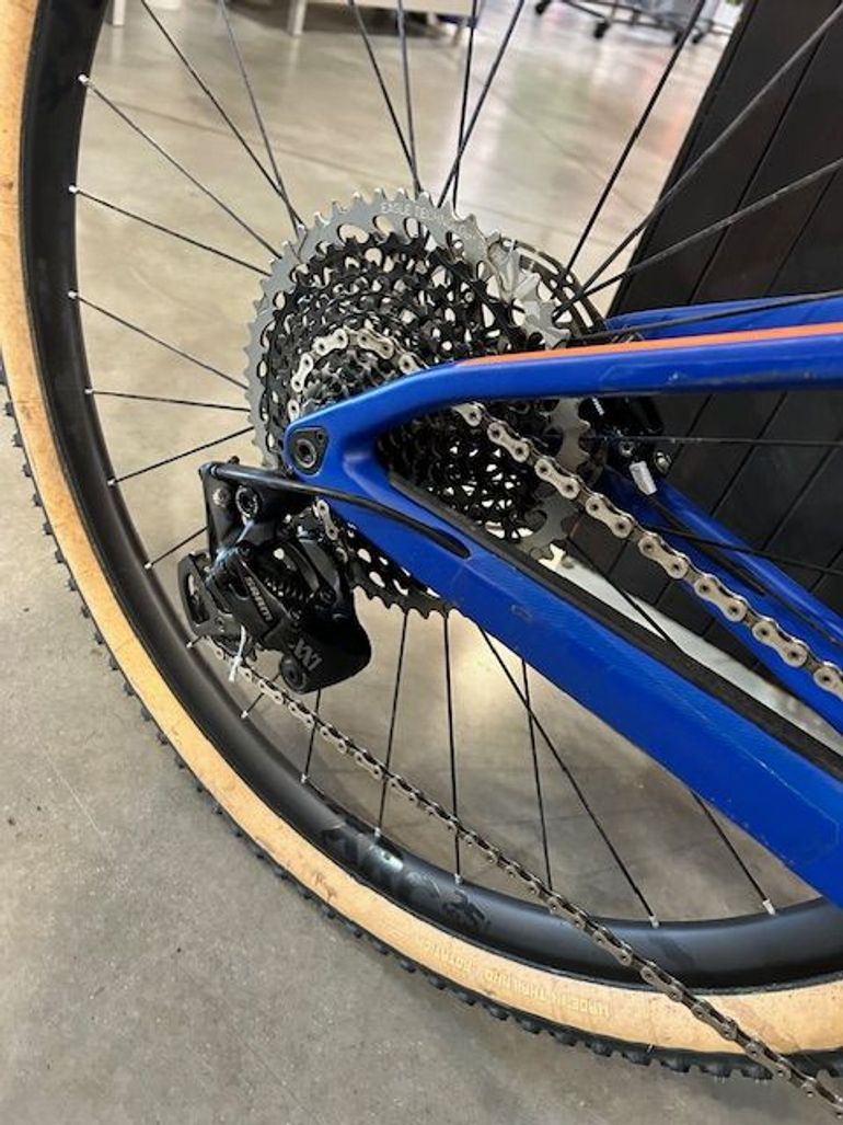 Used BMC FOURSTROKE 01 ONE 2019 2019 Mountainbike, Blue, 29 — image 5 of 8
