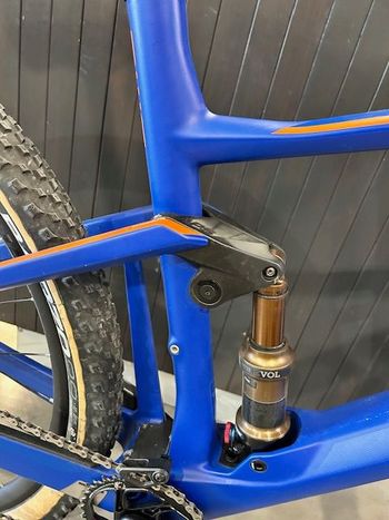 Used BMC FOURSTROKE 01 ONE 2019 2019 Mountainbike, Blue, 29 — image 8 of 8
