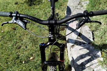 Used Dartmoor Hornet 26 2022 2022 Mountainbike, Black — image 5 of 8