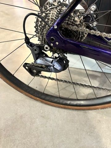 Used Trek Domane SL 6 2022 2022 Road & Gravel, Blue — image 5 of 9