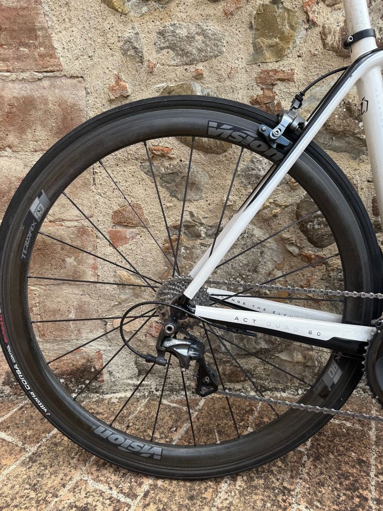 Used Isaac Proton 2016 Road & Gravel, White — image 11 of 14