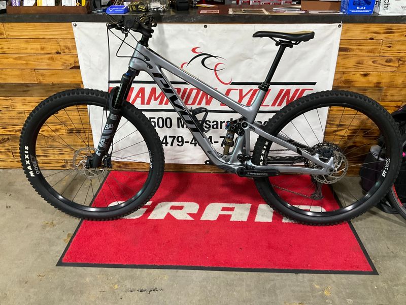 Used Pivot - Trail 2023 MTB