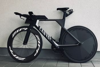 Used Canyon Speedmax CF SLX 8.0 2019 2019 Road & Gravel, Black — image 2 of 4