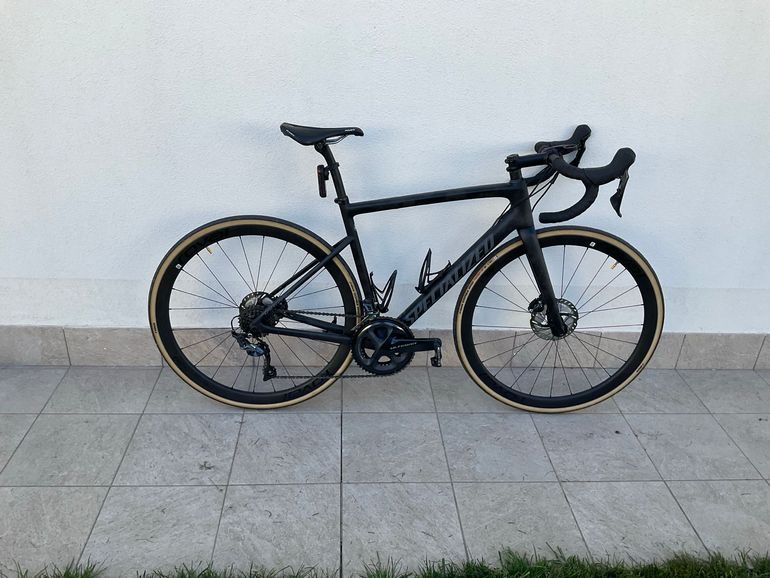 Used Specialized Tarmac SL6 Disc Comp 2023 2023 Road & Gravel, Black — image 1 of 3