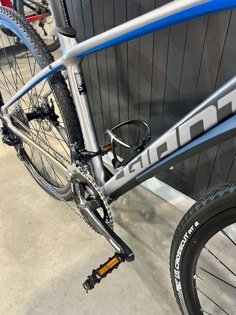 Used Giant ToughRoad SLR GX 1 2019 2019 Road & Gravel, Light Gray — image 8 of 8