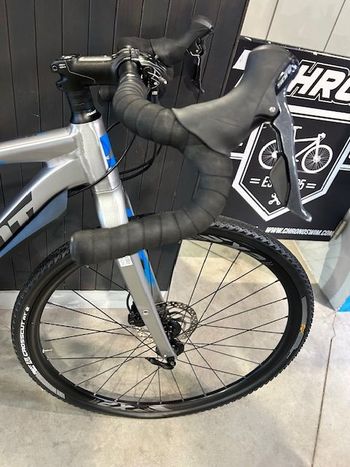 Used Giant ToughRoad SLR GX 1 2019 2019 Road & Gravel, Light Gray — image 4 of 8
