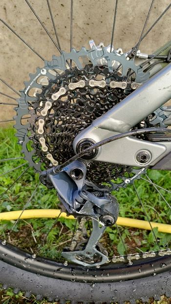 Used CUBE STEREO HYBRID 160 HPC, TM 750 27.5 2023 2023 Mountainbike, Green, 27.5 (650B) — image 9 of 11