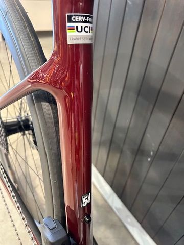 Used Cervélo Caledonia-5 Force AXS 2024 2024 Road & Gravel, Red — image 3 of 7