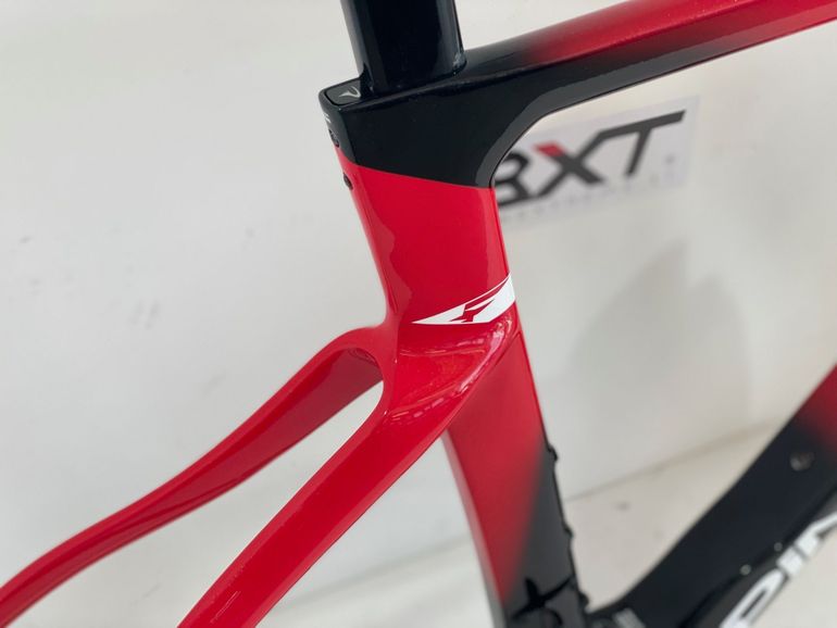 Pinarello Dogma F Disc MY21 Frameset 2024