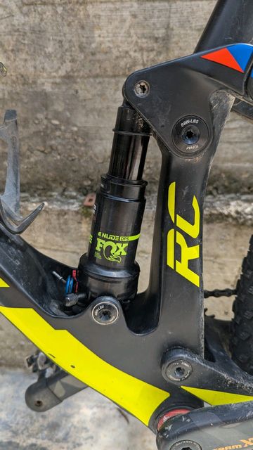 Used Scott Spark RC 900 Glorious 2020 Mountainbike, Black — image 8 of 11