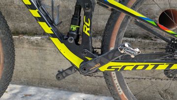 Used Scott Spark RC 900 Glorious 2020 Mountainbike, Black — image 9 of 11