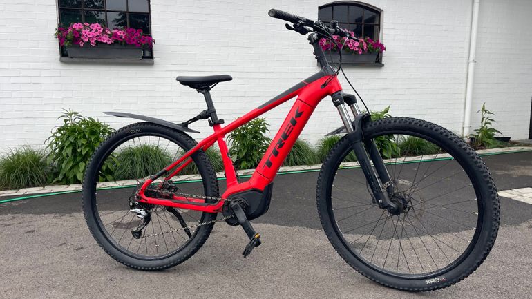 Used Trek Powerfly 4 2020 2020 Mountainbike, Red, 27.5, 29 — image 3 of 5