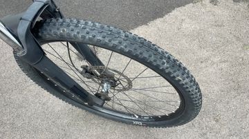 Used Trek Powerfly 4 2020 2020 Mountainbike, Red, 27.5, 29 — image 2 of 5
