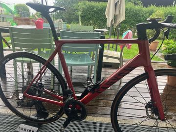 Used Canyon Ultimate CF SL 7 Disc eTap 2022 2022 Road & Gravel, Red — image 6 of 10