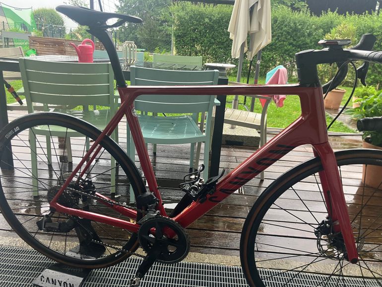 CANYON キャニオン ULTIMATE CF SL 7 DISC e-tap 2022 Canyon Ultimate CF SL 7 Disc eTap – Specificaties