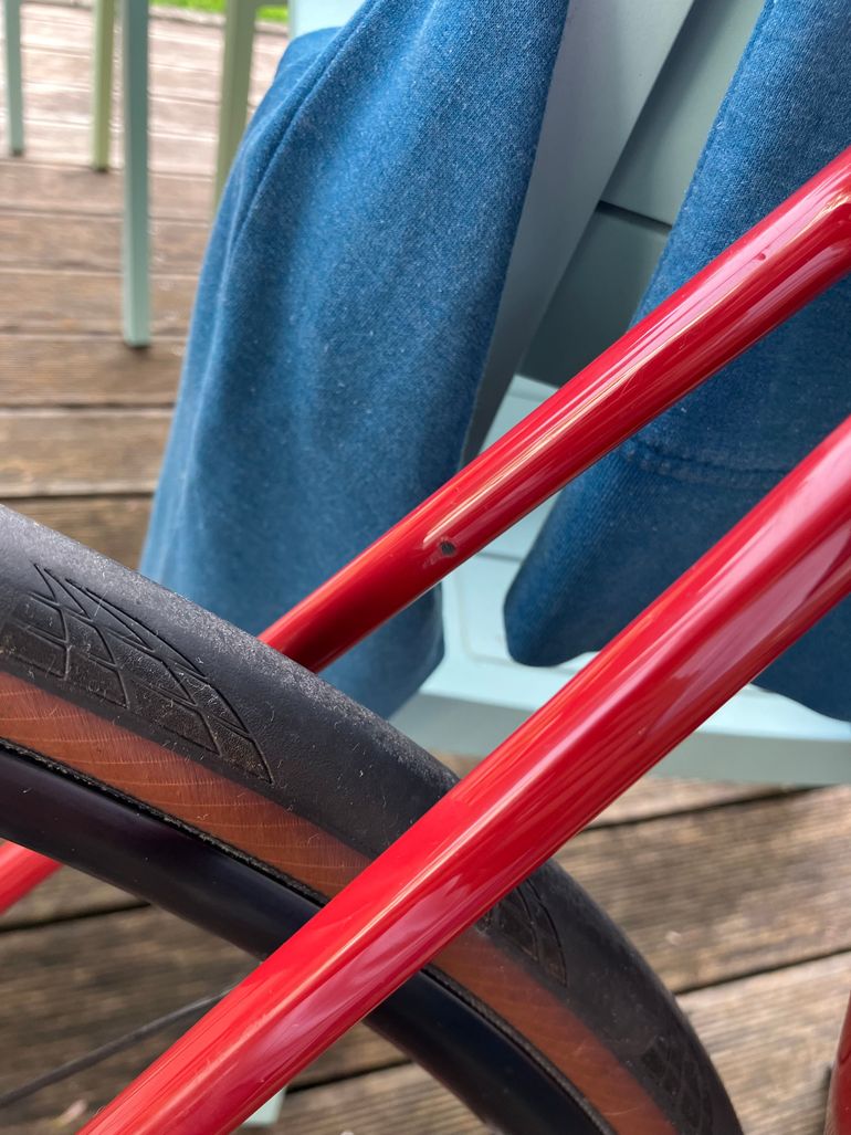 Used Canyon Ultimate CF SL 7 Disc eTap 2022 2022 Road & Gravel, Red — image 10 of 10