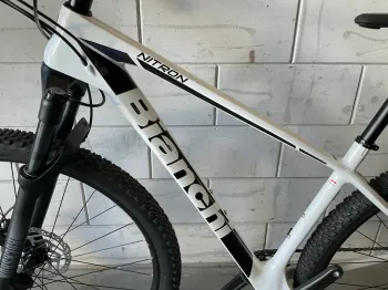 Used Bianchi Nitron 9.4 XT/Deore 2023 2023 Mountainbike, Blanco — image 6 of 7
