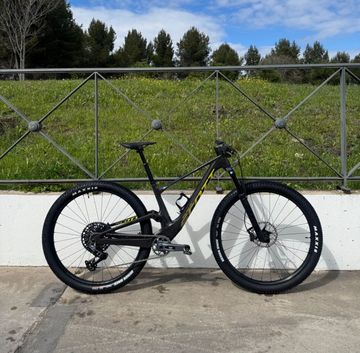 Used Scott Spark RC Team Issue TR 2024 2024 Mountainbike, Black, 29 — image 2 of 13