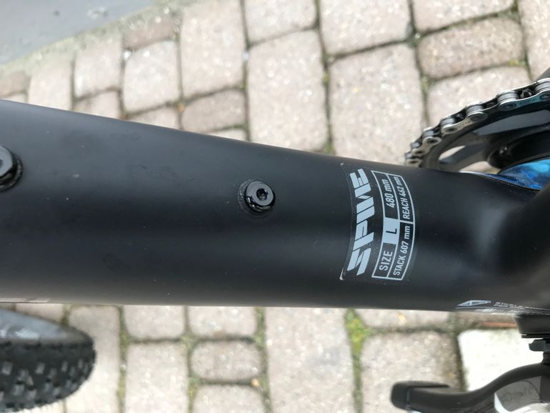 Focus Spine C SL 2017 Mountainbike de segunda mano, Negro — imagen 4 de 7
