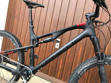 Focus Spine C SL 2017 Mountainbike usato, Nero — immagine 1 di 7