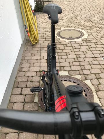 Focus Spine C SL 2017 Mountainbike usato, Nero — immagine 3 di 7