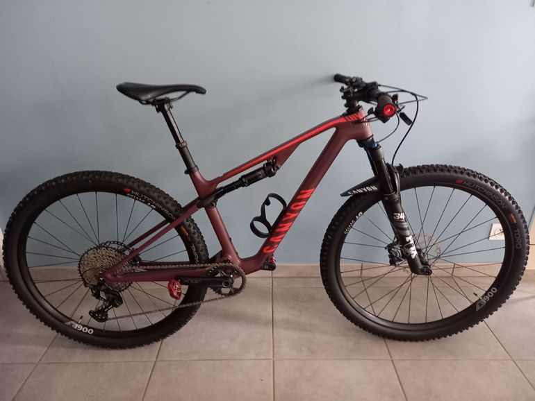 Used Canyon Lux Trail CF 6 2023 2023 Mountainbike, Red, 29 — image 7 of 9
