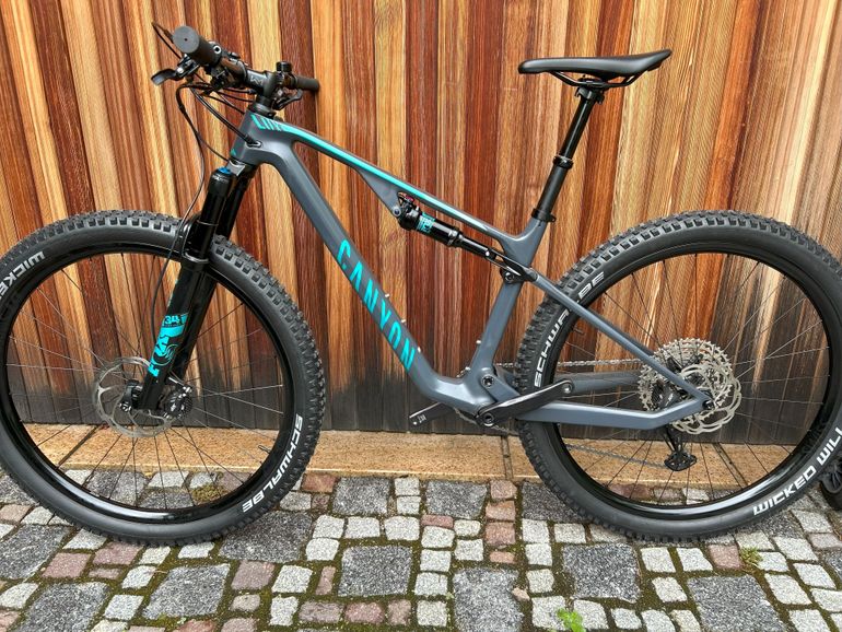 Used Canyon Lux Trail CF 7 2022 2022 Mountainbike — image 8 of 18