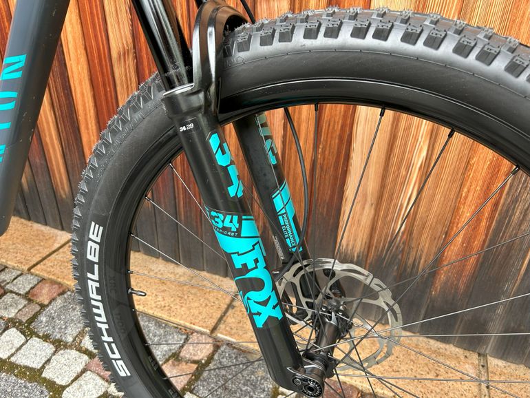Used Canyon Lux Trail CF 7 2022 2022 Mountainbike — image 6 of 18