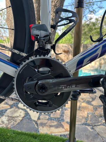 Used Giant Defy SRAM Force eTap AXS 2021 Road & Gravel, Light Gray — image 2 of 9