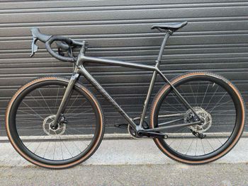 Used Specialized Crux Expert 2024 2024 Road & Gravel, Black — image 2 of 3