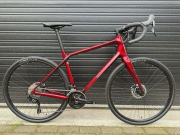 Used Merida SILEX 4000 2024 2024 Road & Gravel, Red — image 1 of 3