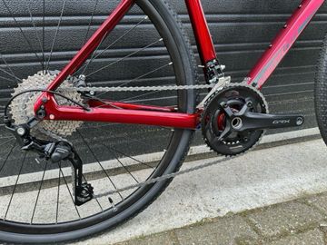 Used Merida SILEX 4000 2024 2024 Road & Gravel, Red — image 3 of 3