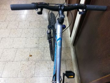 Used Lapierre Edge 2.7 2020 Mountainbike, Light Gray — image 9 of 9