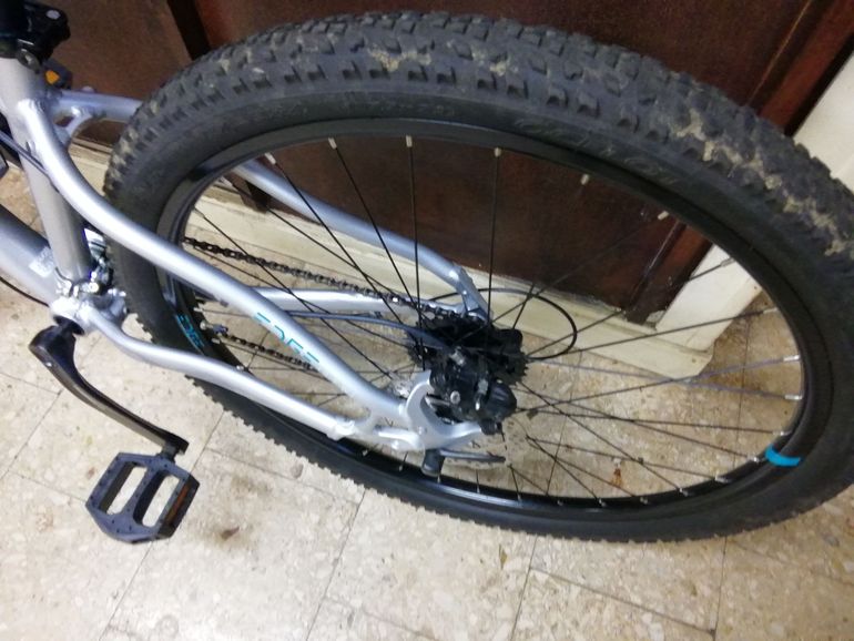 Used Lapierre Edge 2.7 2020 Mountainbike, Light Gray — image 7 of 9
