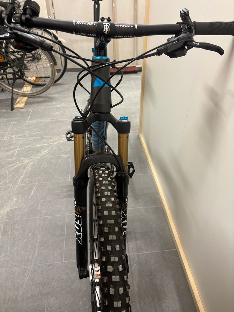 Brugt Canyon Nerve AL 9.9 2017 Mountainbike — billede 13 af 19