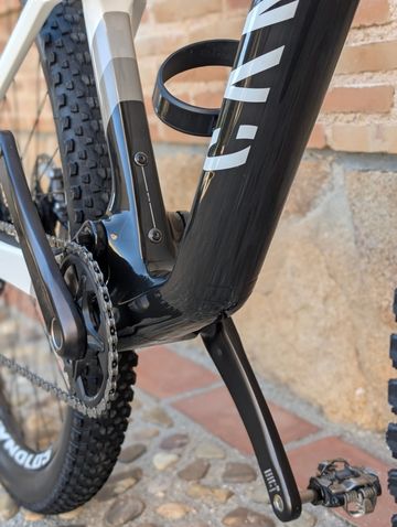 Used Canyon Lux World Cup 7 2023 2023 Mountainbike, Black, 29 — image 4 of 6