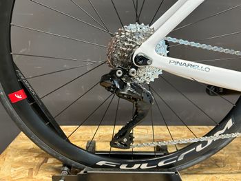 Used Pinarello F5 105 Di2 2023 2023 Road & Gravel, Black — image 4 of 7